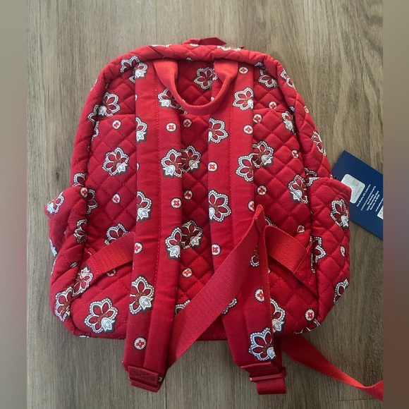 Vera Bradley x NFL Tampa Bay Buccaneers Backpack Red/Black Bandana- NWT - Picture 7 of 9